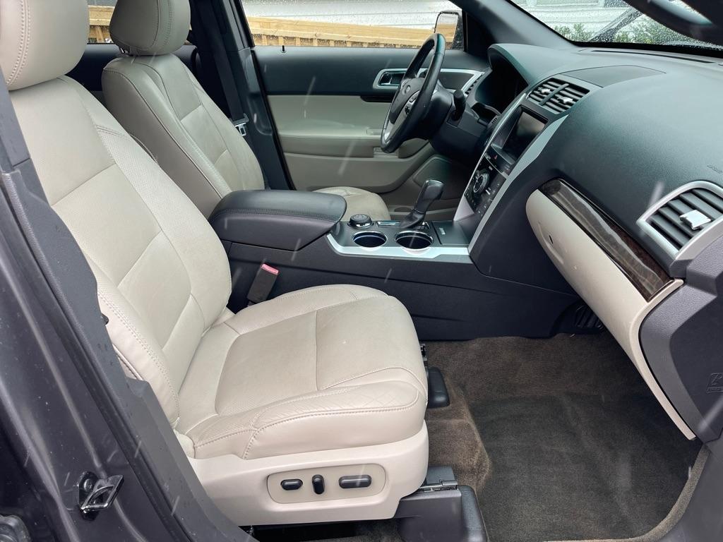 Ford Explorer Limited 4WD 2013