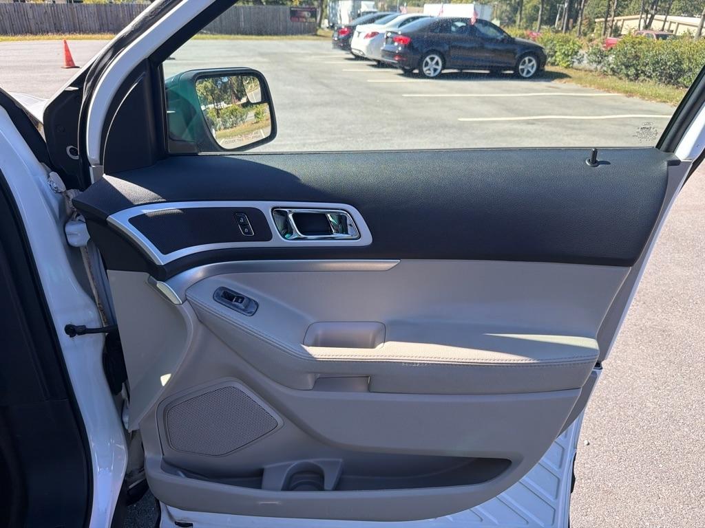 Ford Explorer XLT FWD 2013