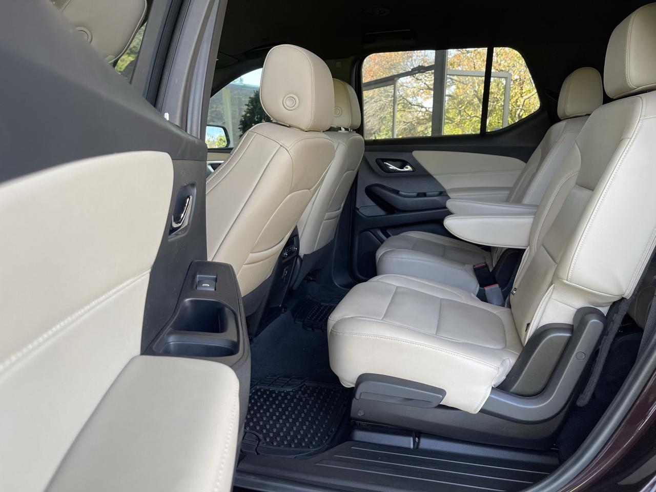 Chevrolet Traverse LT Leather FWD 2022