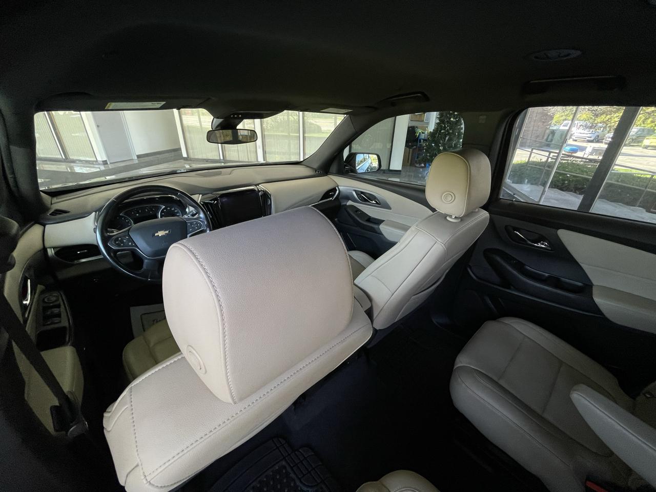 Chevrolet Traverse LT Leather FWD 2022