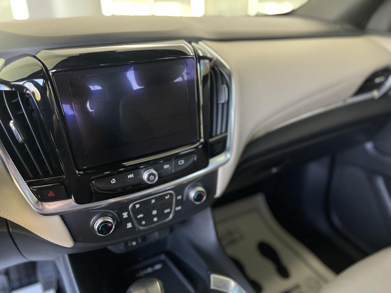 Chevrolet Traverse LT Leather FWD 2022
