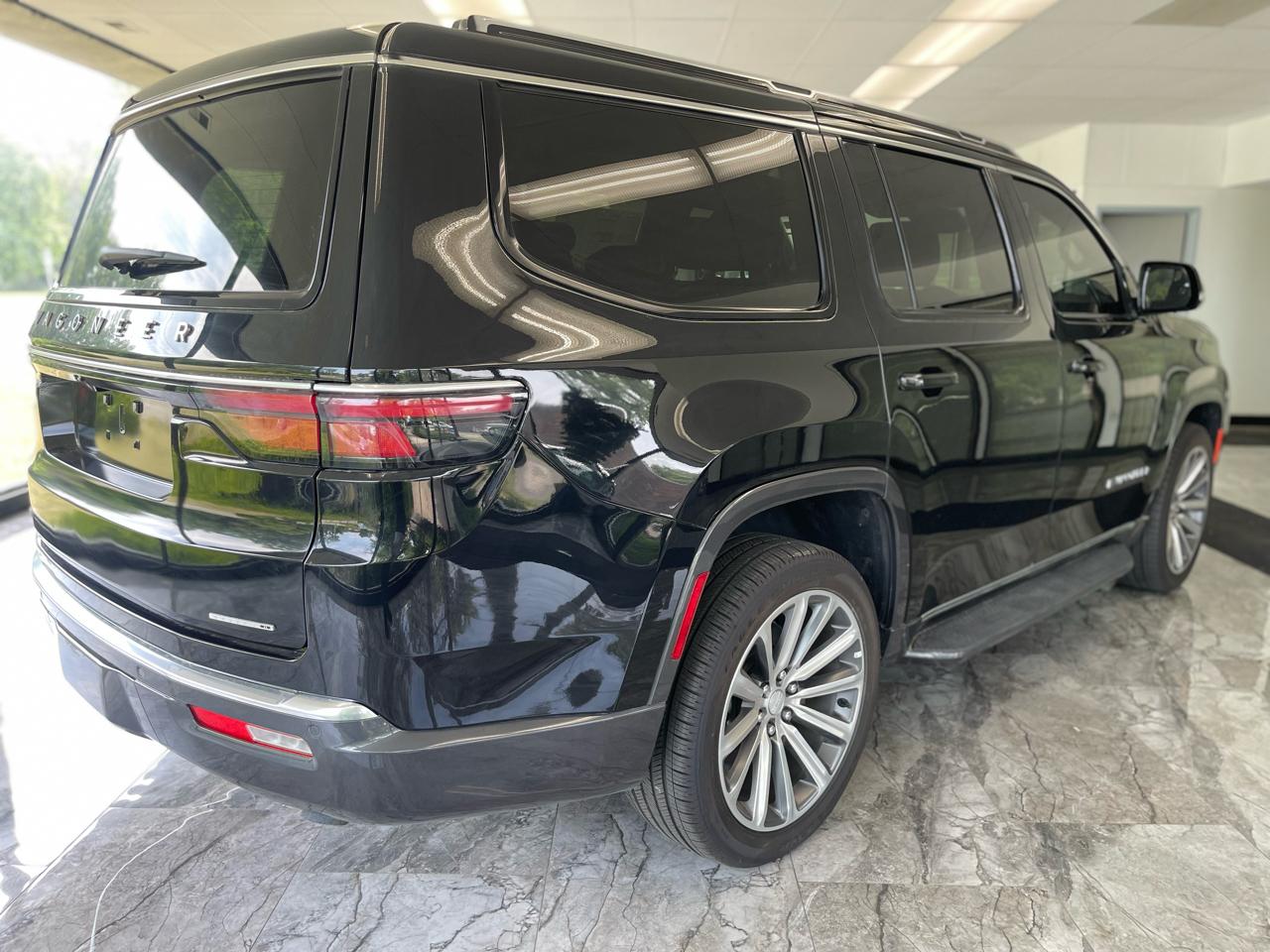 Jeep Wagoneer Series II 4WD 2022
