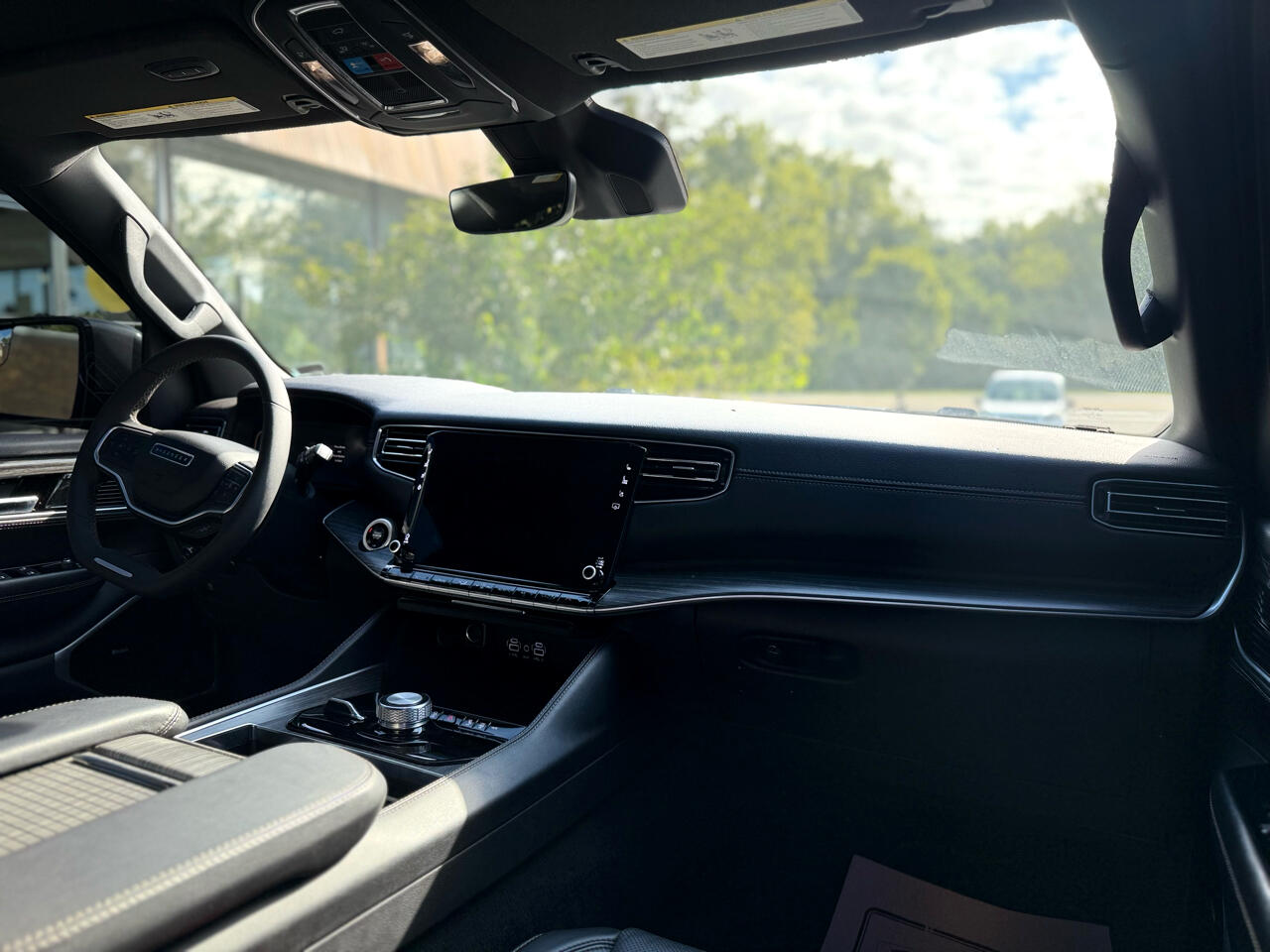 Jeep Wagoneer Series II 4WD 2024 Jeep Wagoneer Series II 4WD 2024