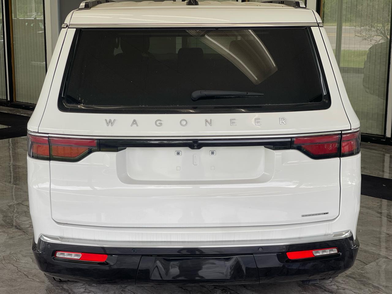 Jeep Wagoneer Series II 2024
