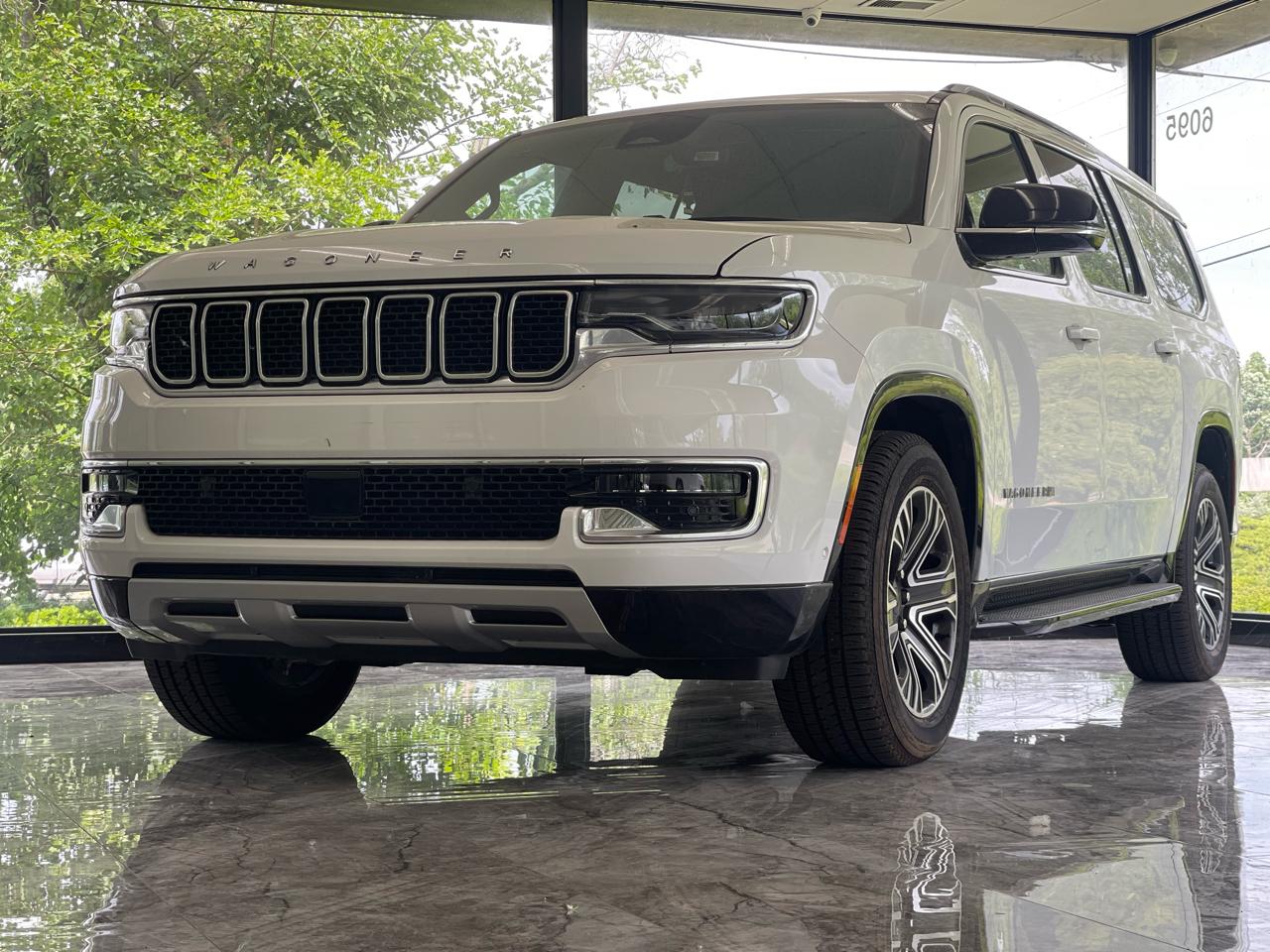 Jeep Wagoneer Series II 2024