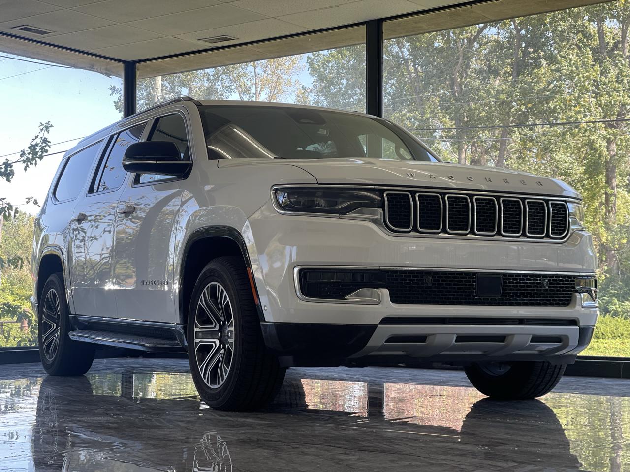 Jeep Wagoneer Series II 2024