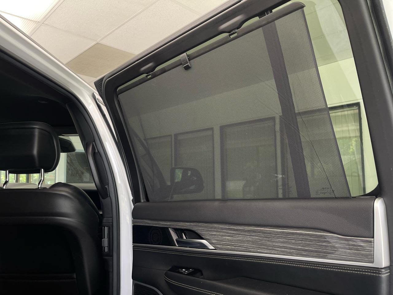 Jeep Wagoneer Series III 4WD 2022