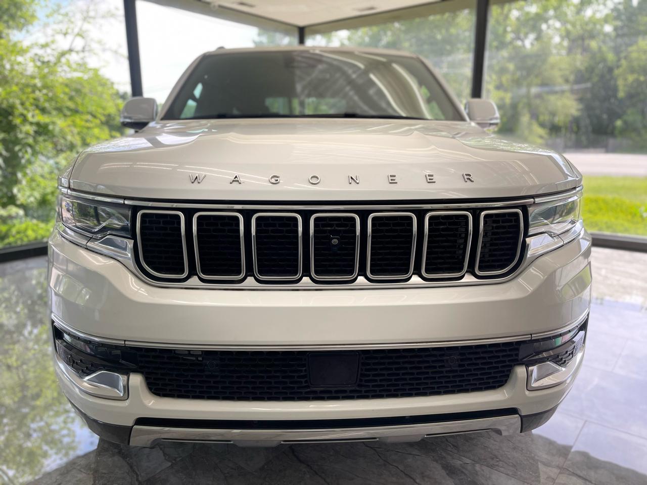 Jeep Wagoneer Series III 4WD 2022
