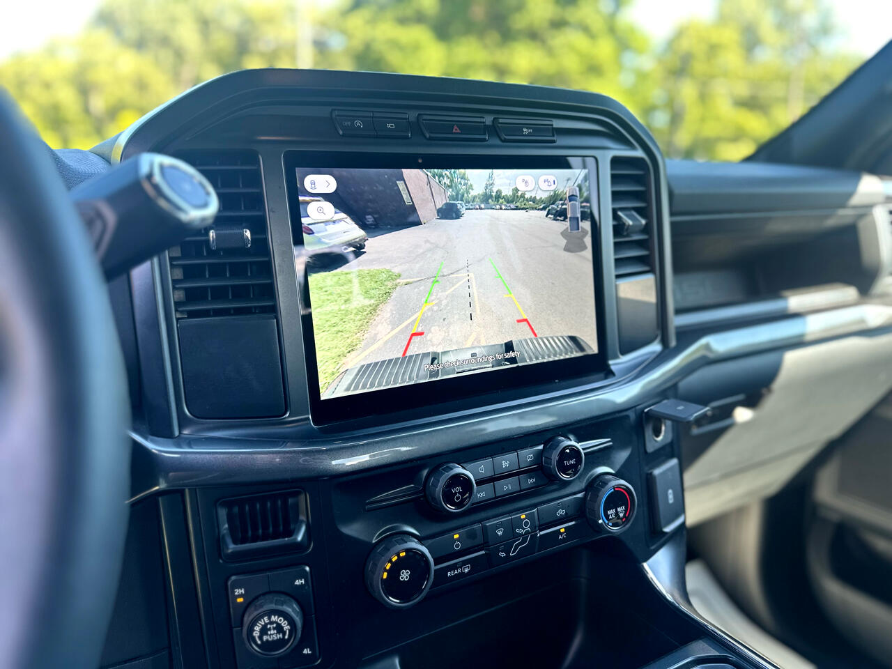 Ford F-150 STX SuperCrew 4WD 2024 Ford F-150 STX SuperCrew 4WD 2024