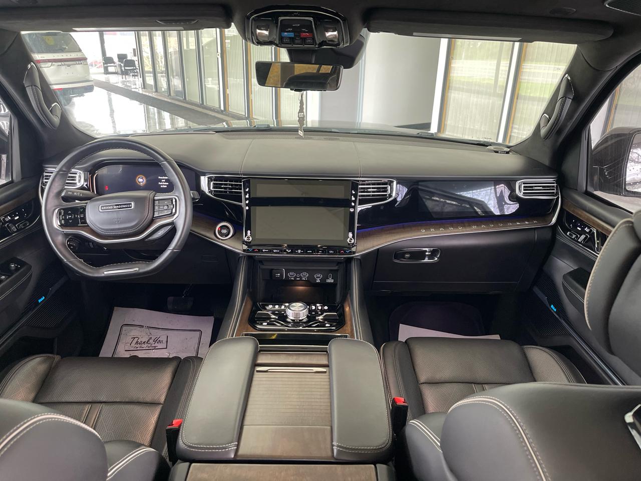 Jeep Grand Wagoneer Series II 4WD 2022