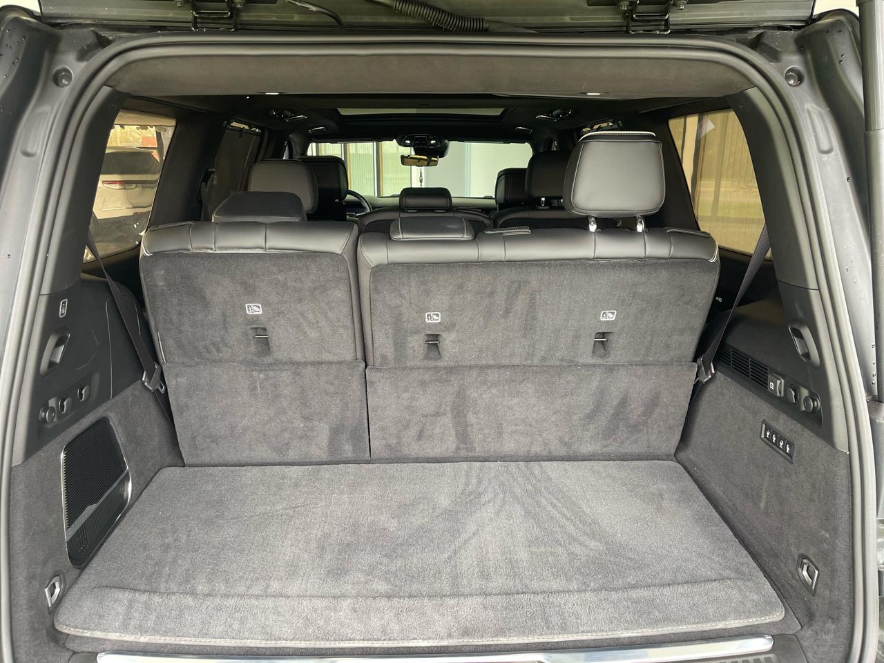 Jeep Grand Wagoneer Series II 4WD 2022