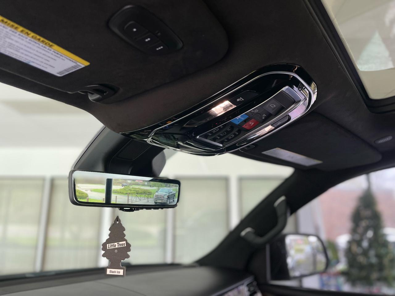 Jeep Grand Wagoneer Series II 4WD 2022