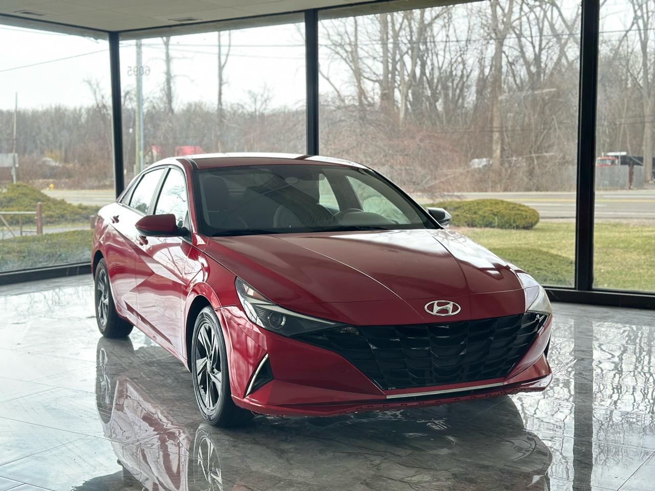 Hyundai Elantra SEL 2021