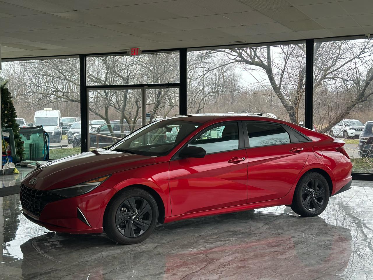 Hyundai Elantra SEL 2021