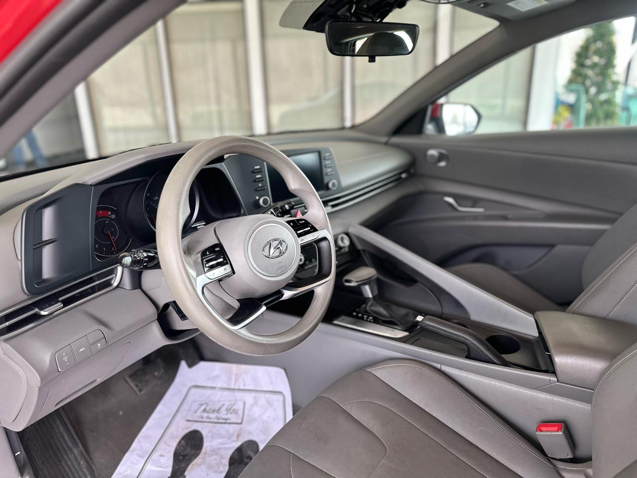 Hyundai Elantra SEL 2021