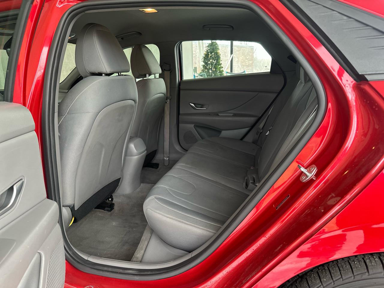 Hyundai Elantra SEL 2021