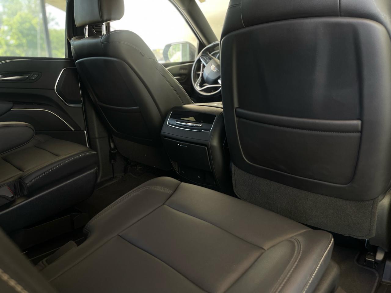 Cadillac Escalade Luxury 4WD 2021