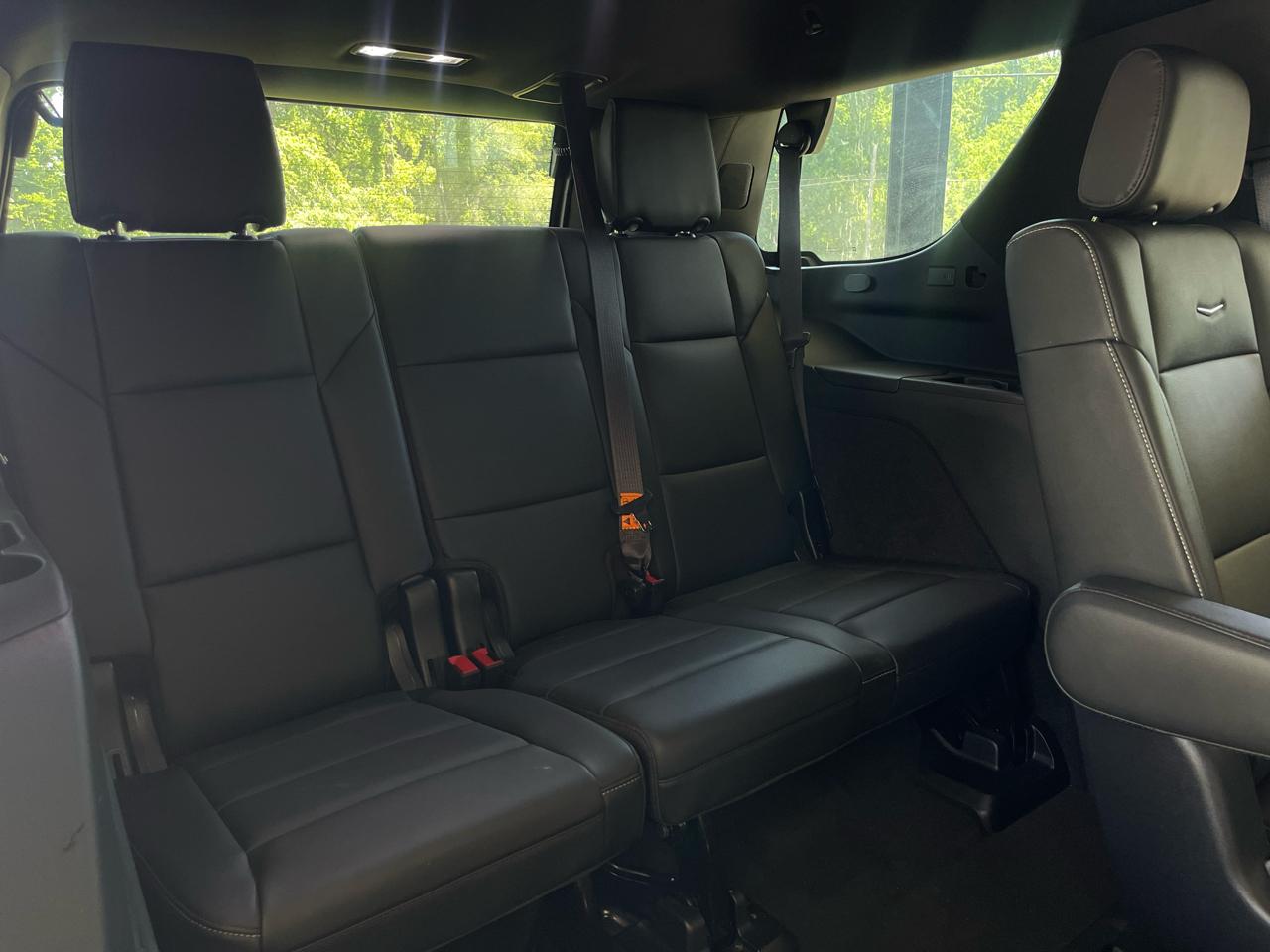 Cadillac Escalade Luxury 4WD 2021
