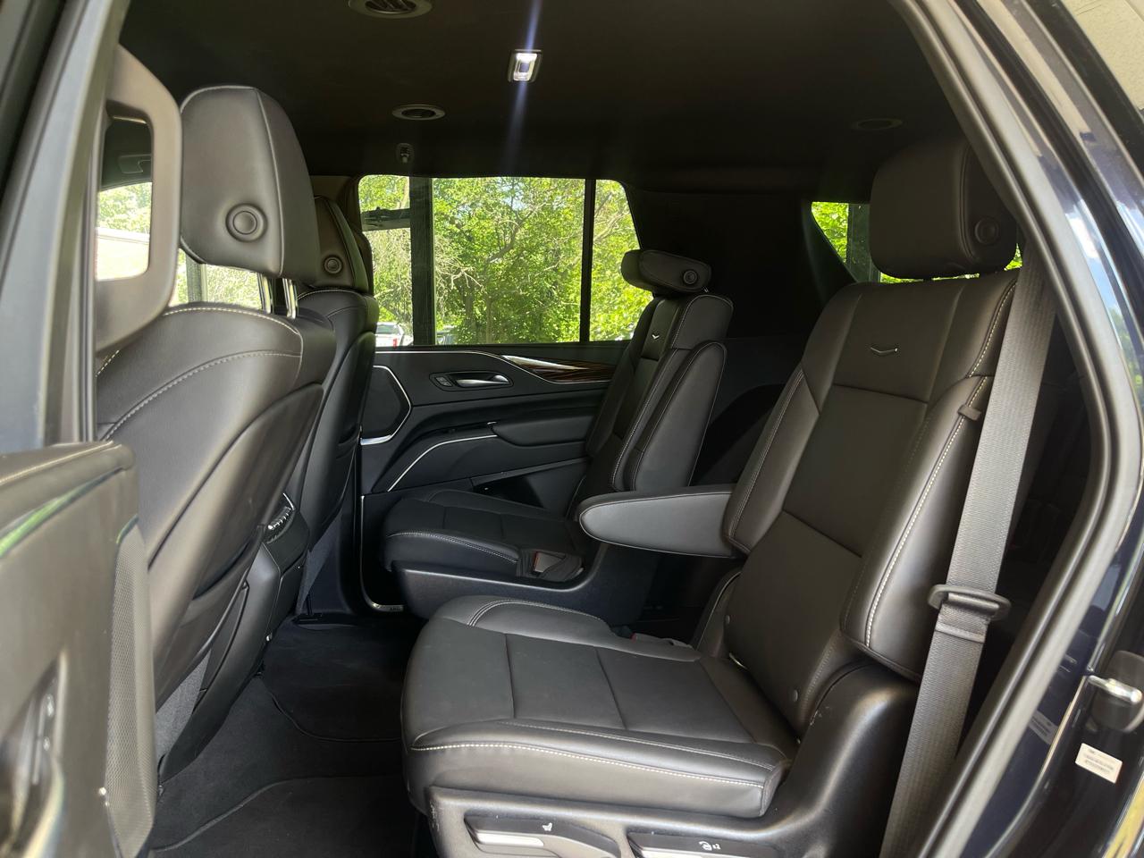 Cadillac Escalade Luxury 4WD 2021