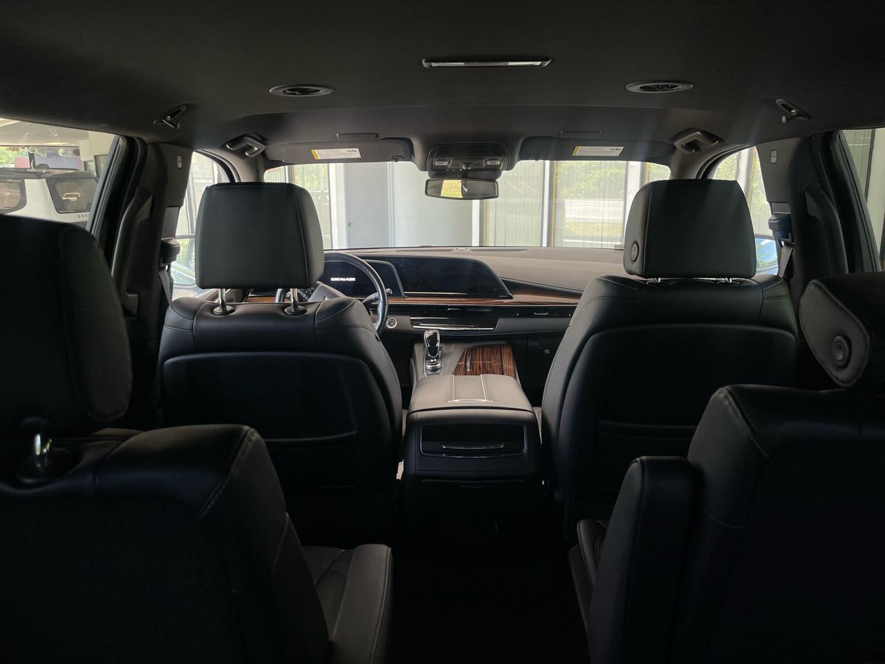 Cadillac Escalade Luxury 4WD 2021