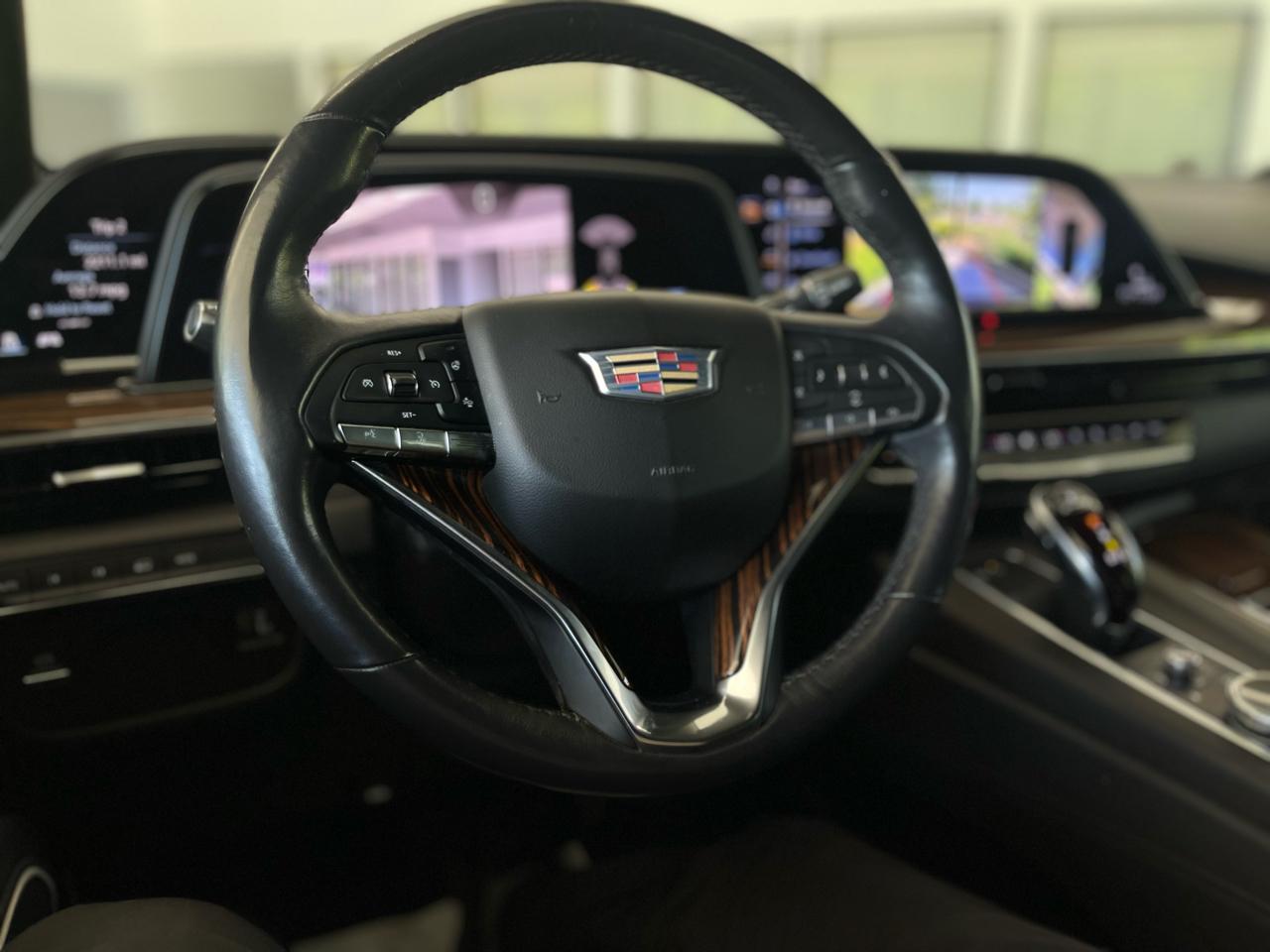Cadillac Escalade Luxury 4WD 2021