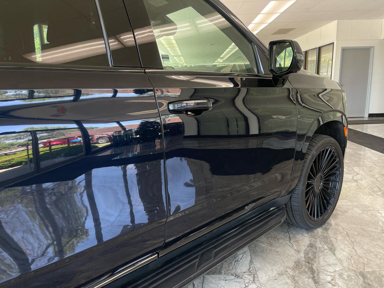 Cadillac Escalade Luxury 4WD 2021