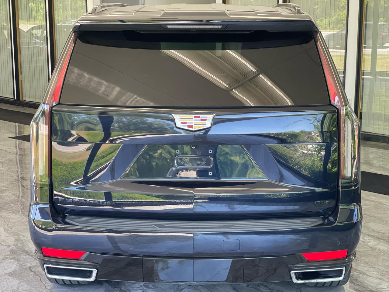 Cadillac Escalade Luxury 4WD 2021