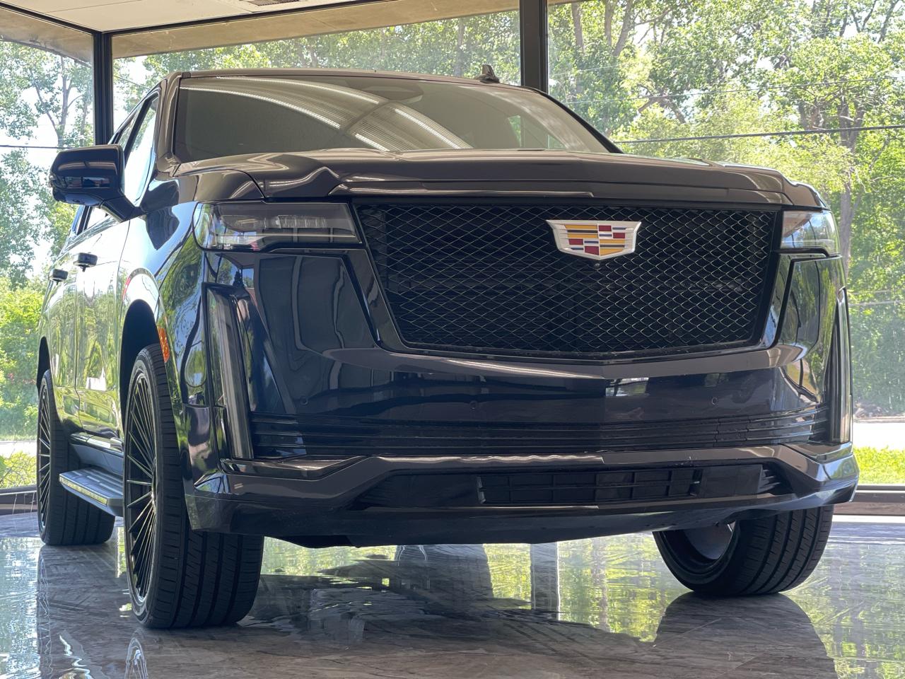 Cadillac Escalade Luxury 4WD 2021