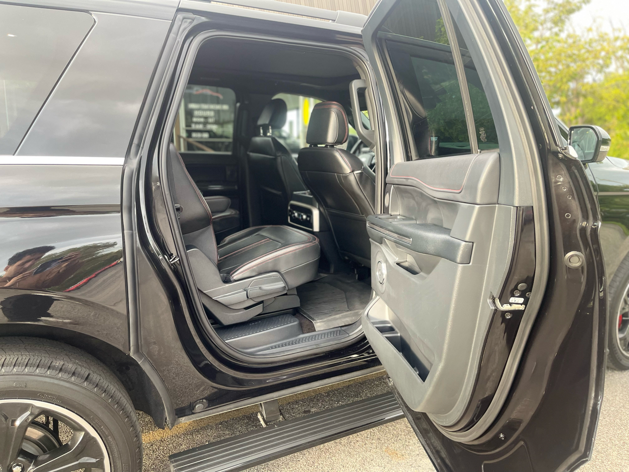 Ford Expedition MAX Limited 4WD 2023 Ford Expedition MAX Limited 4WD 2023