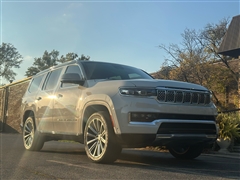 2022 Jeep Grand Wagoneer 
