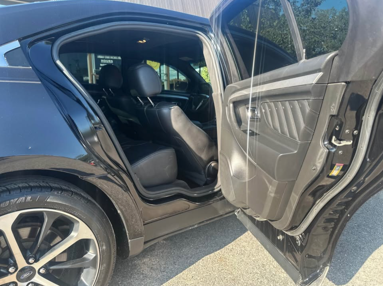 Ford Taurus SEL FWD 2016