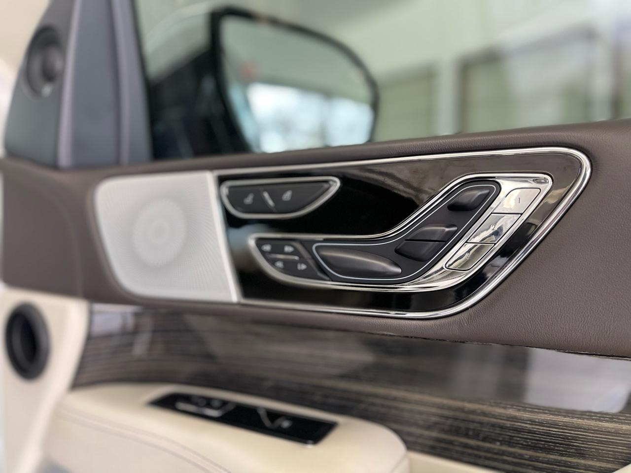 Lincoln Navigator Black Label 4WD 2023