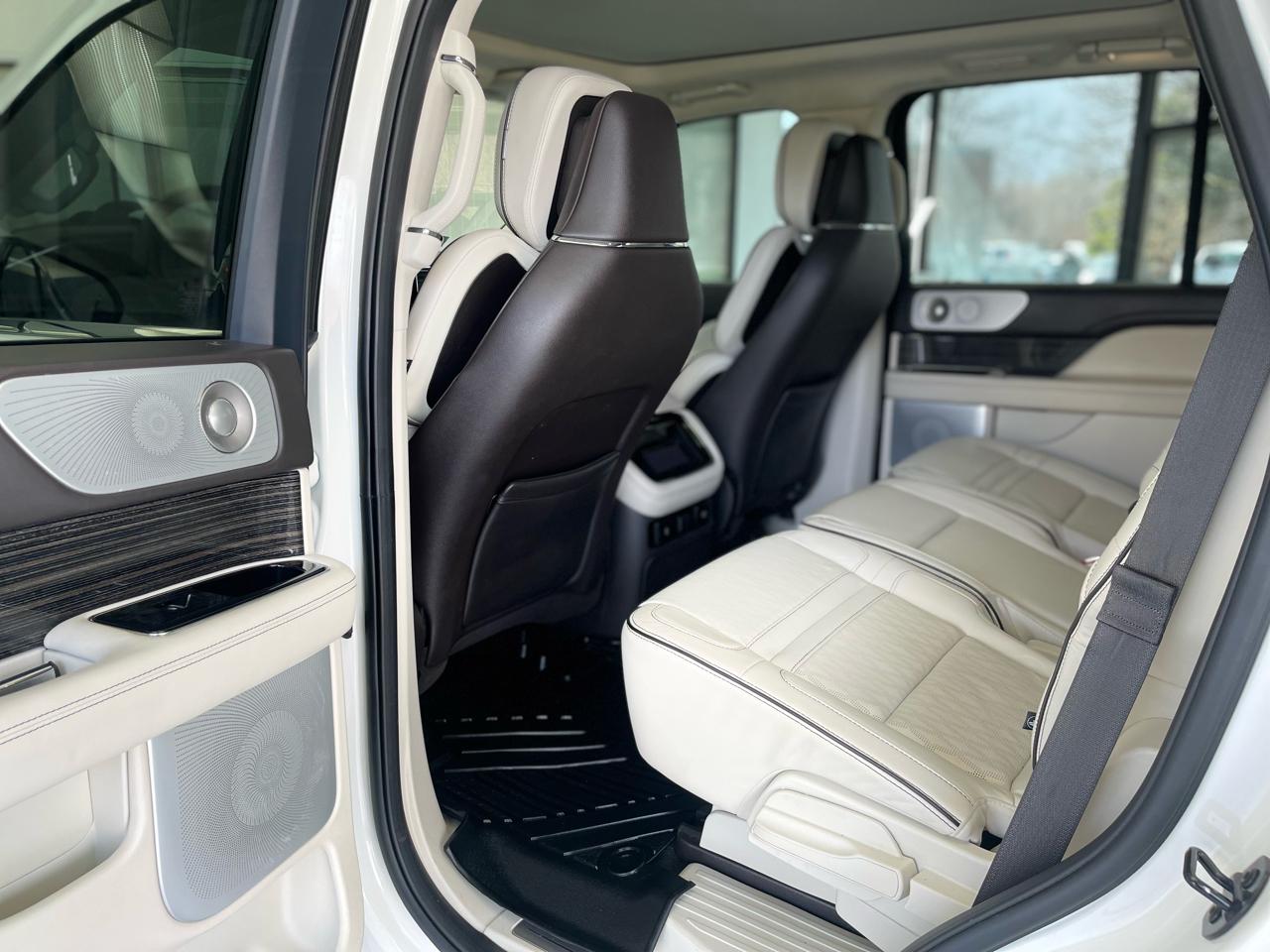 Lincoln Navigator Black Label 4WD 2023