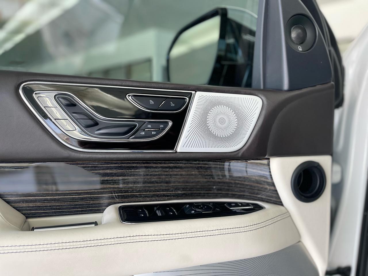 Lincoln Navigator Black Label 4WD 2023