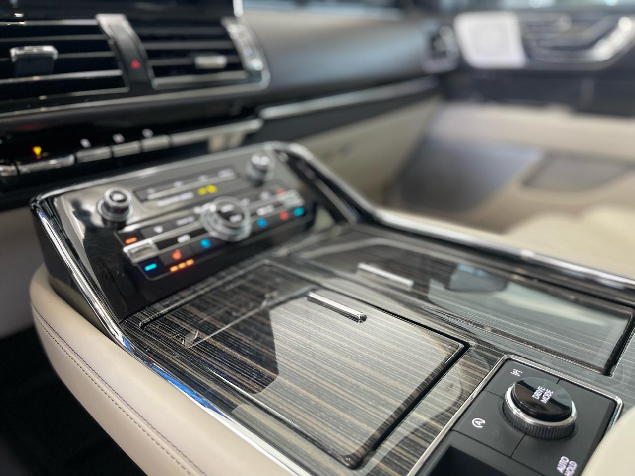 Lincoln Navigator Black Label 4WD 2023