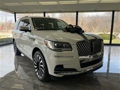 2023 Lincoln Navigator 