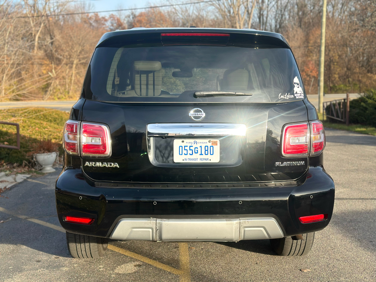 Nissan Armada Platinum 2WD 2017