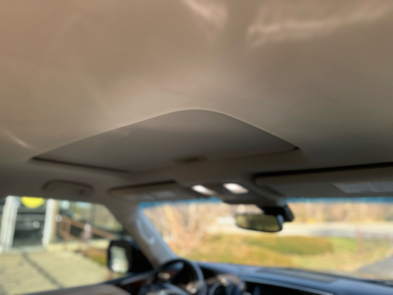 Nissan Armada Platinum 2WD 2017