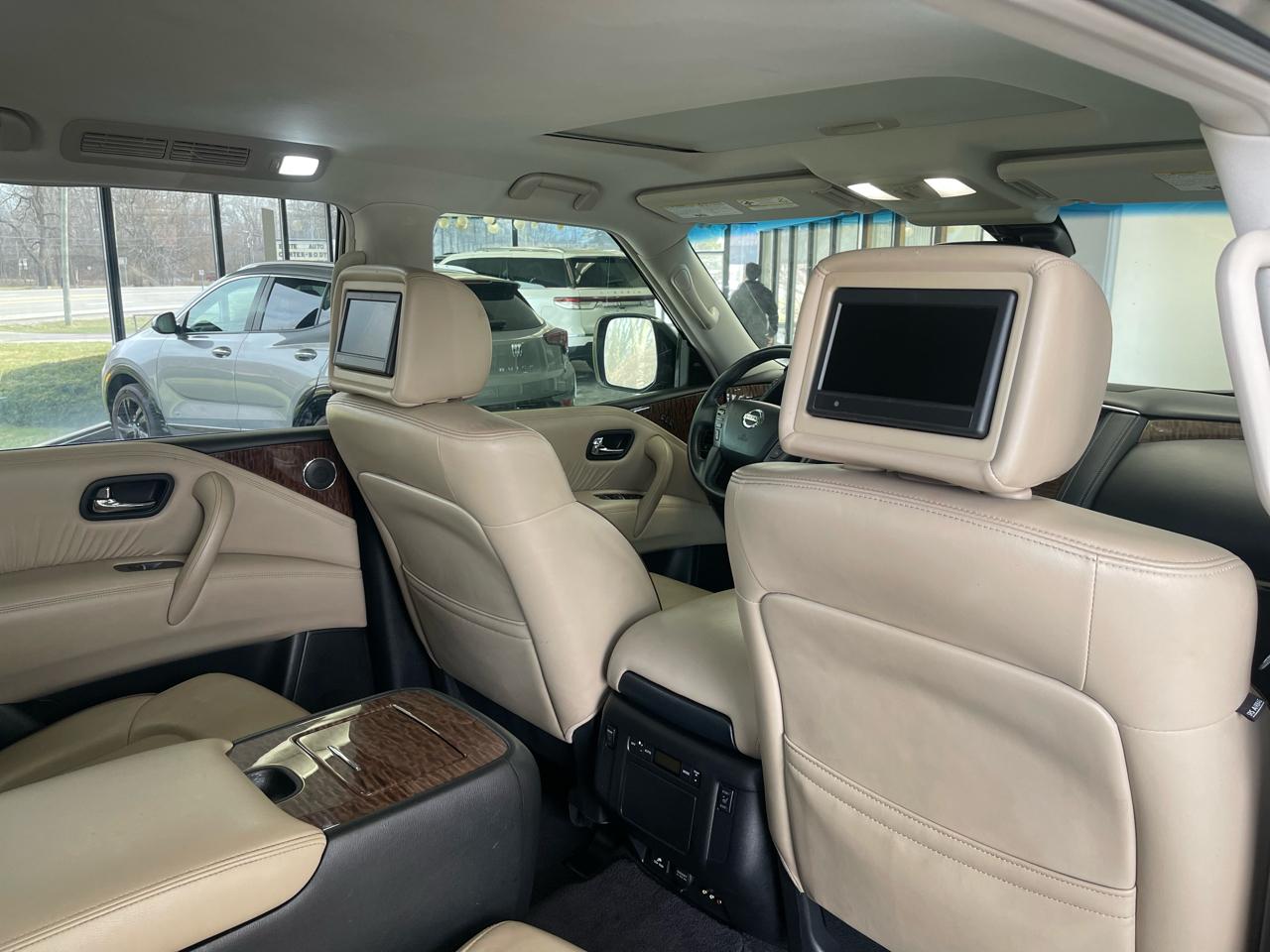 Nissan Armada Platinum 2WD 2017