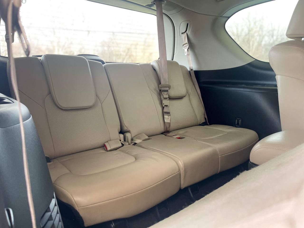 Nissan Armada Platinum 2WD 2017