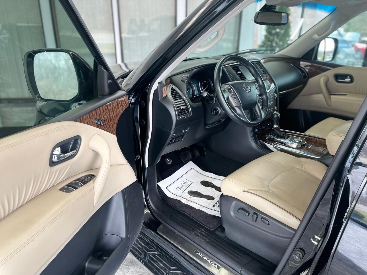 Nissan Armada Platinum 2WD 2017