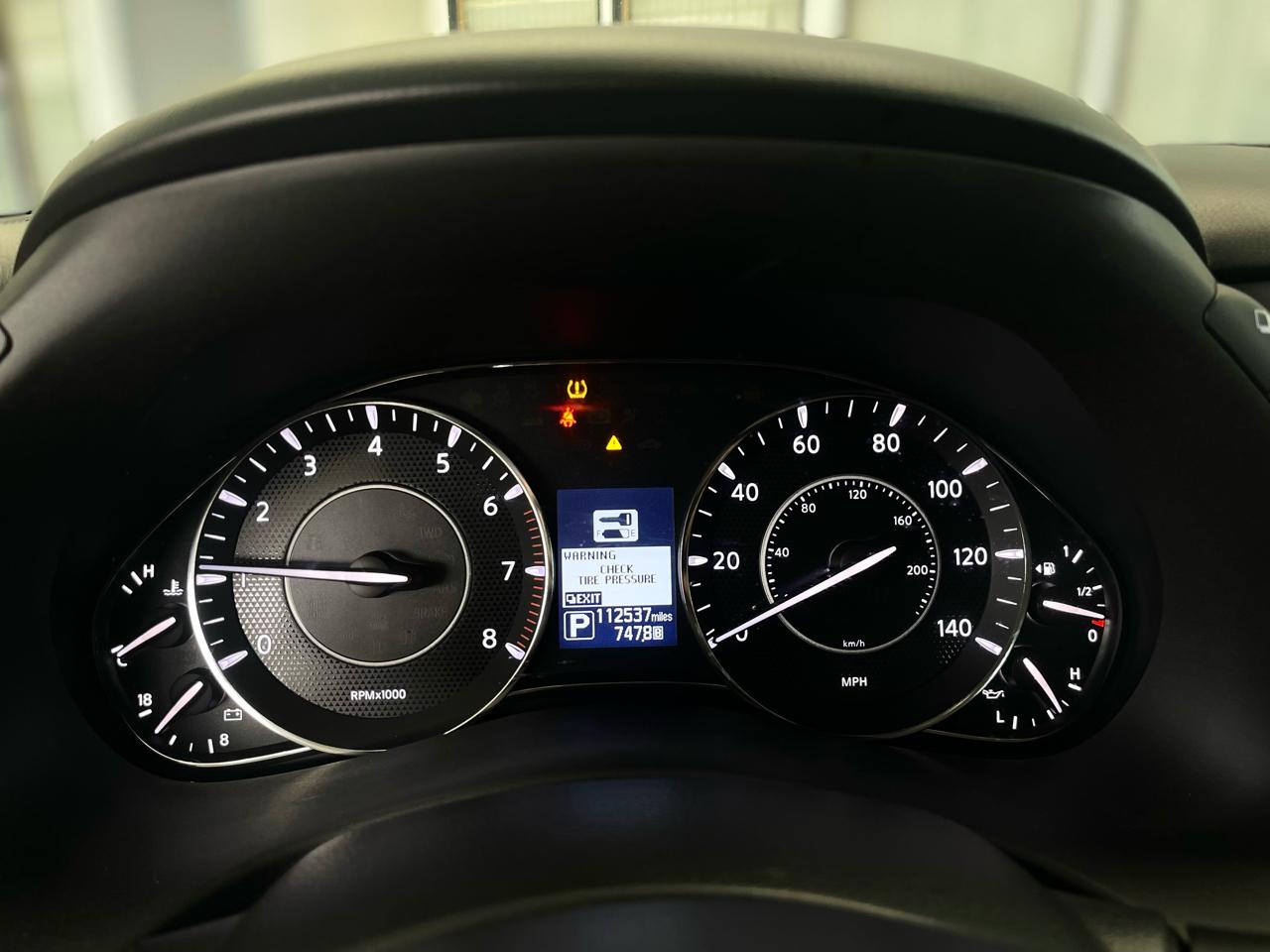 Nissan Armada Platinum 2WD 2017