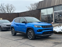 2023 Jeep Compass 