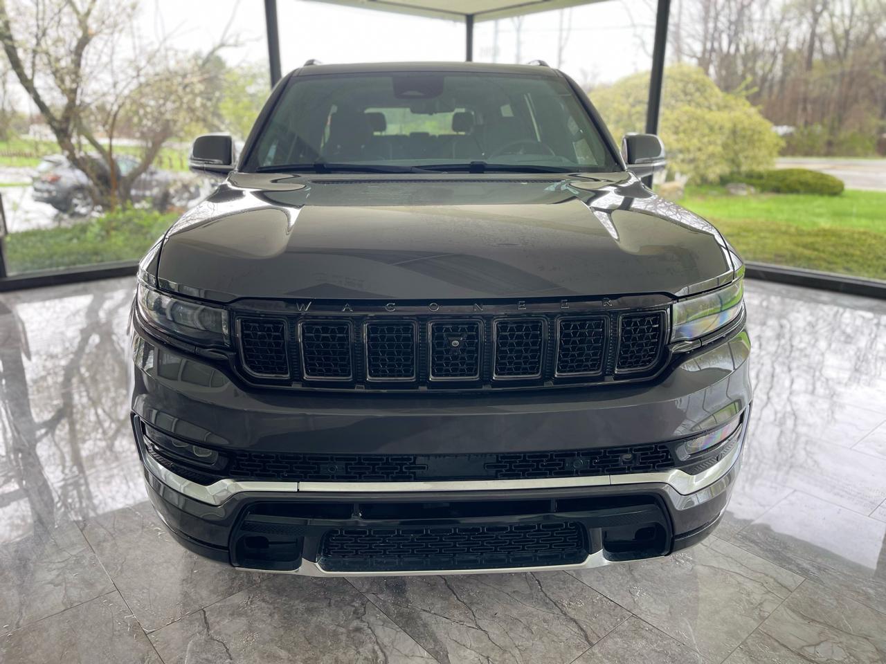 Jeep Grand Wagoneer Series II 4WD 2022