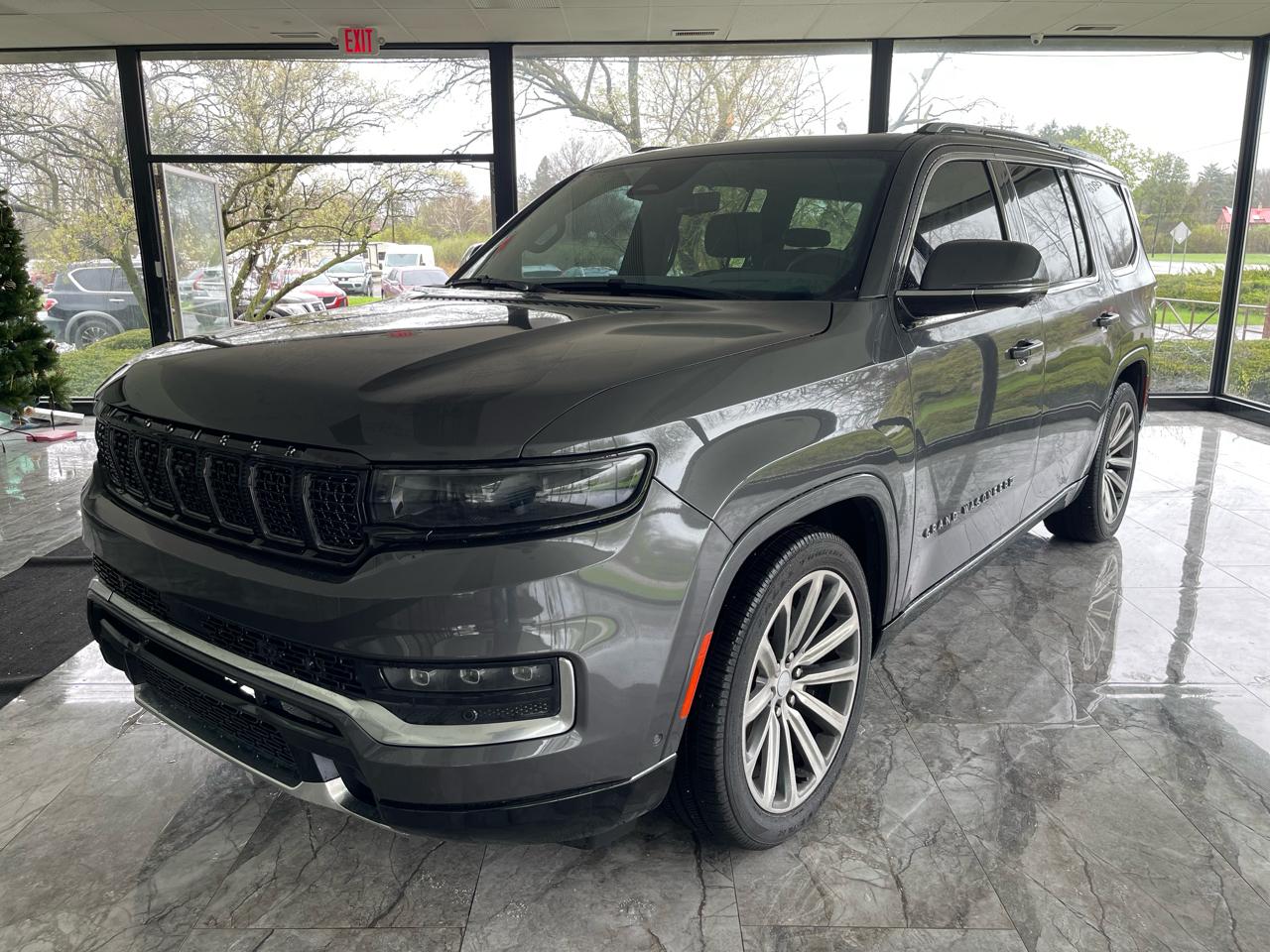 Jeep Grand Wagoneer Series II 4WD 2022