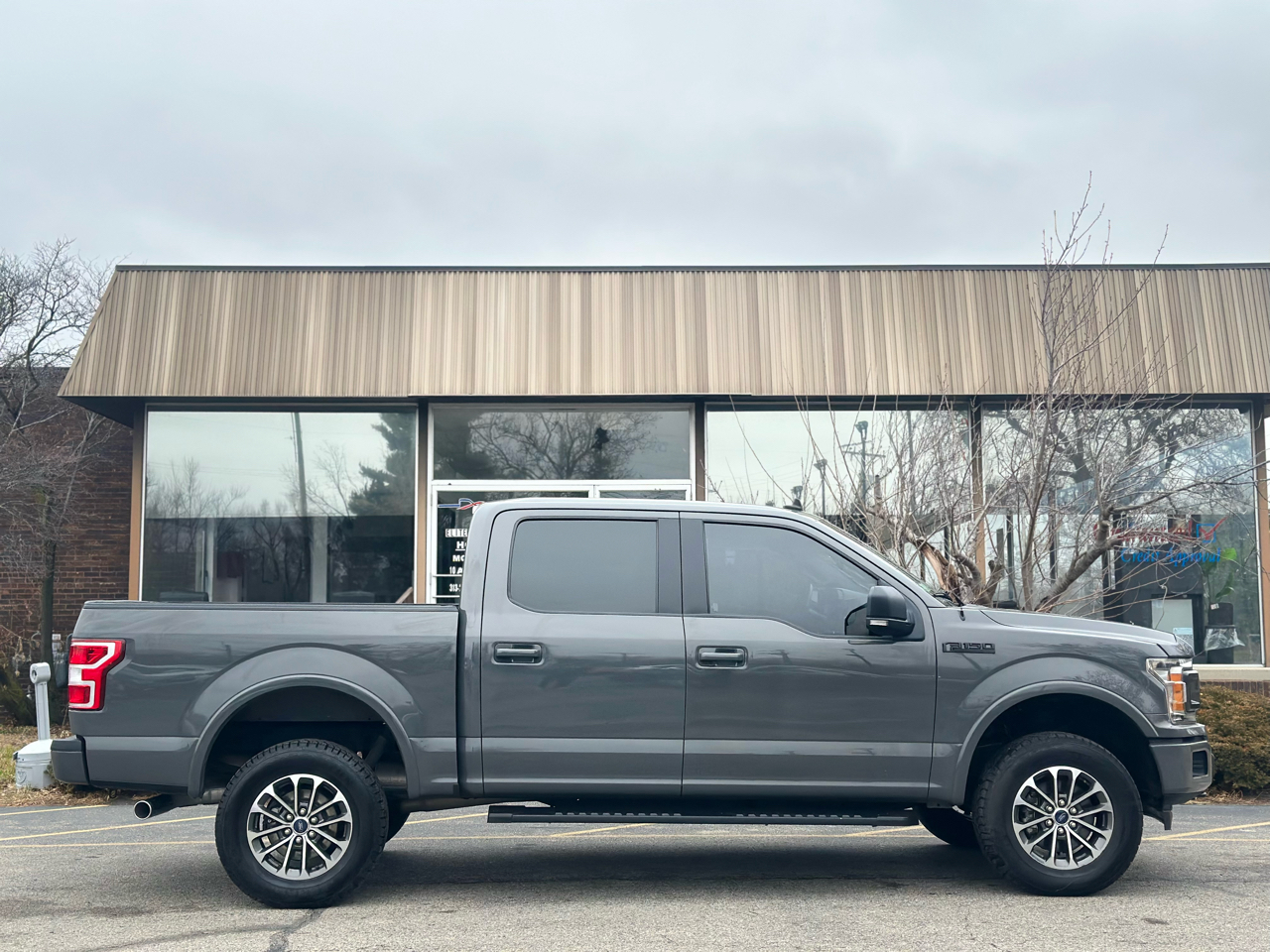 Ford F-150 XLT SuperCrew 6.5-ft. Bed 4WD 2020