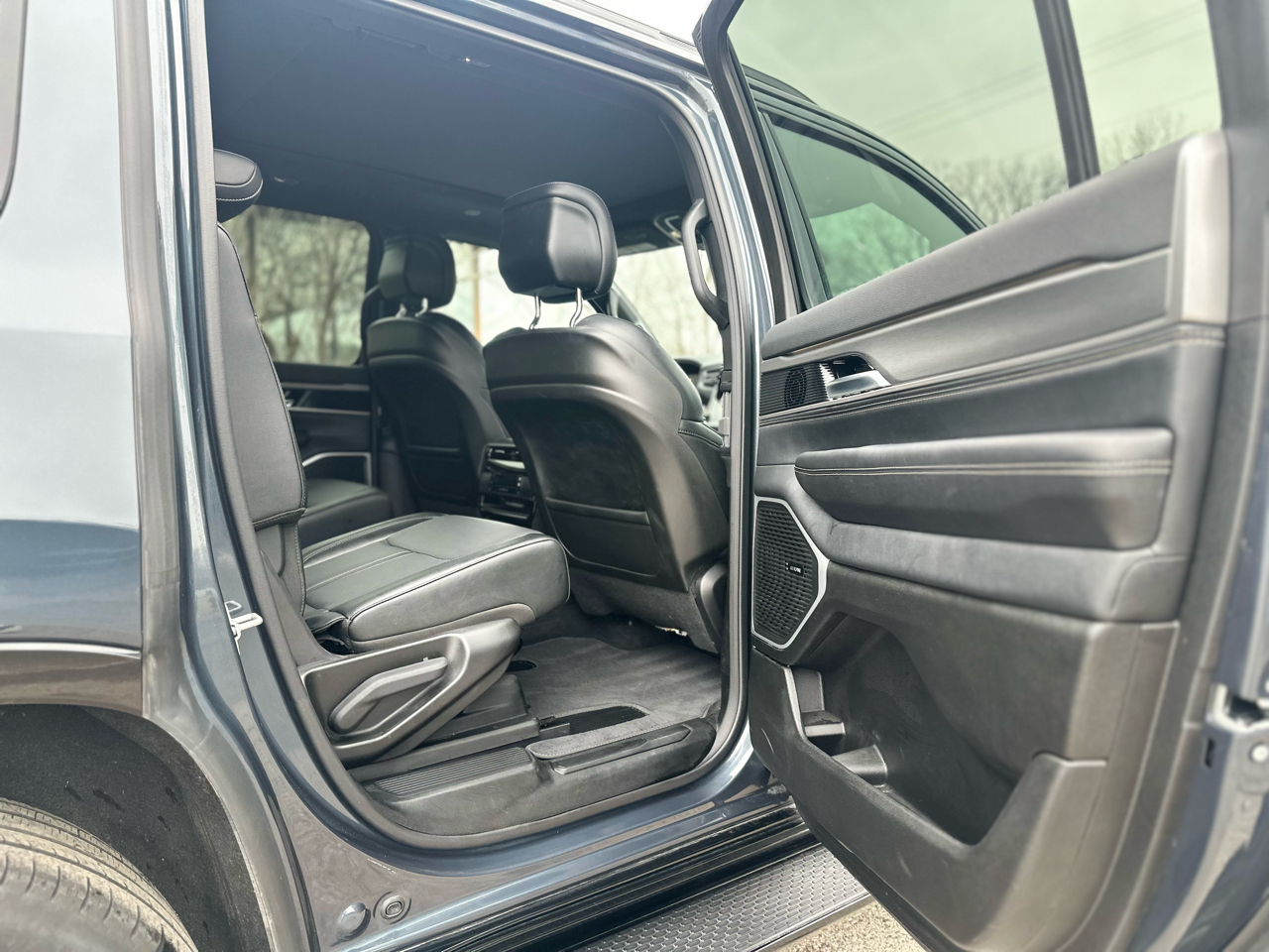 Jeep Wagoneer Series II 4WD 2025