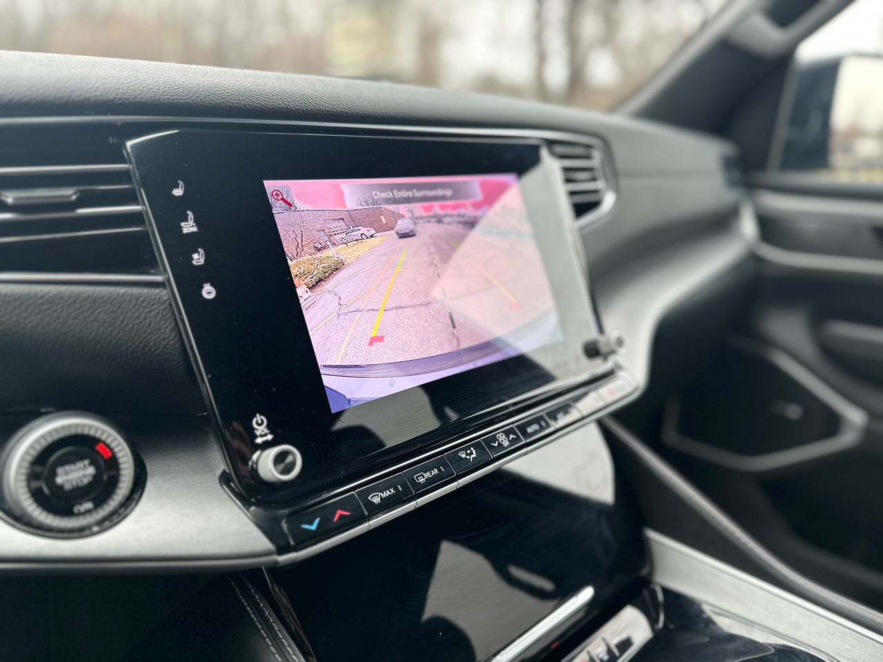 Jeep Wagoneer Series II 4WD 2025