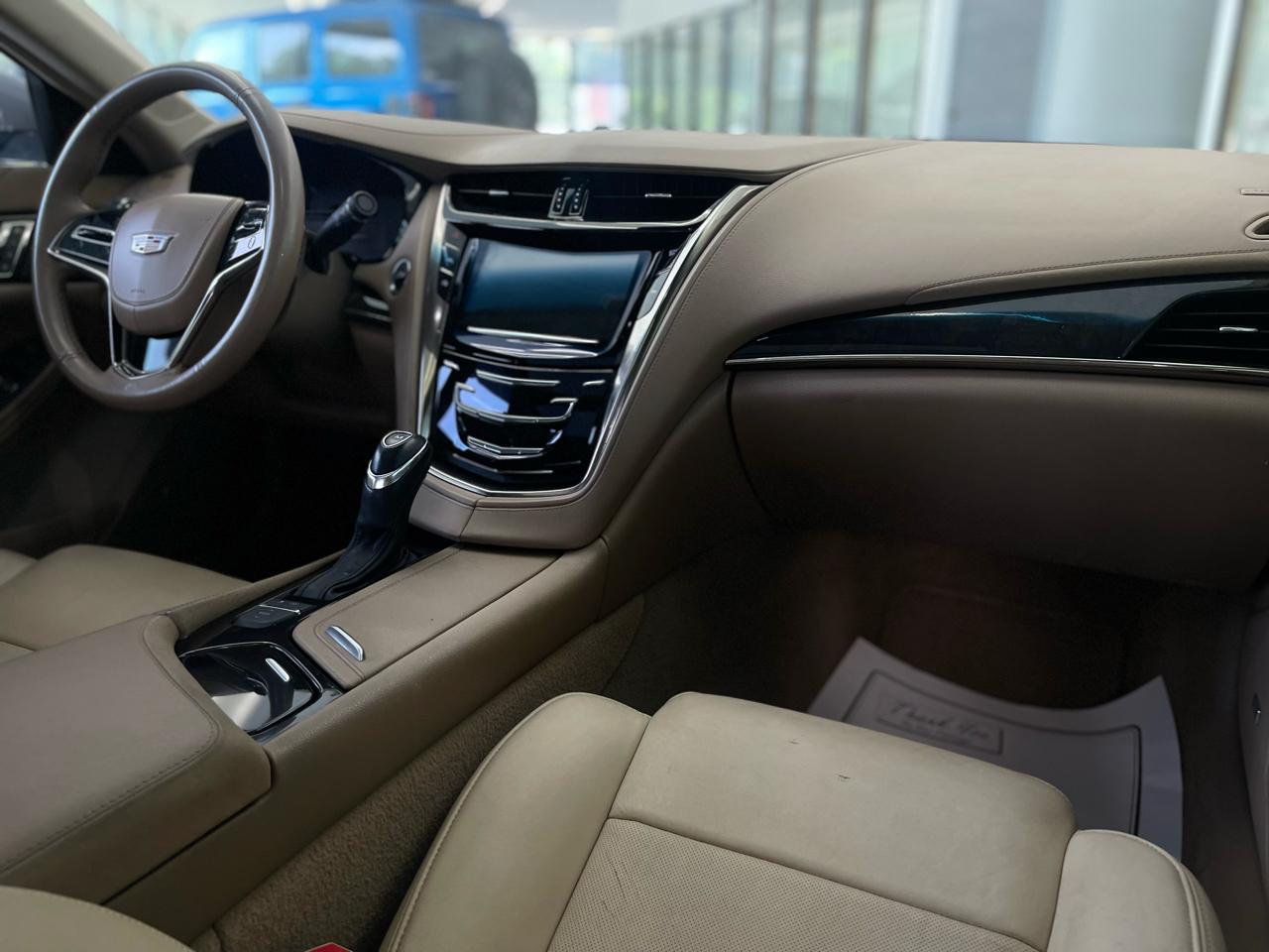 Cadillac CTS 2.0L Turbo Luxury AWD 2016