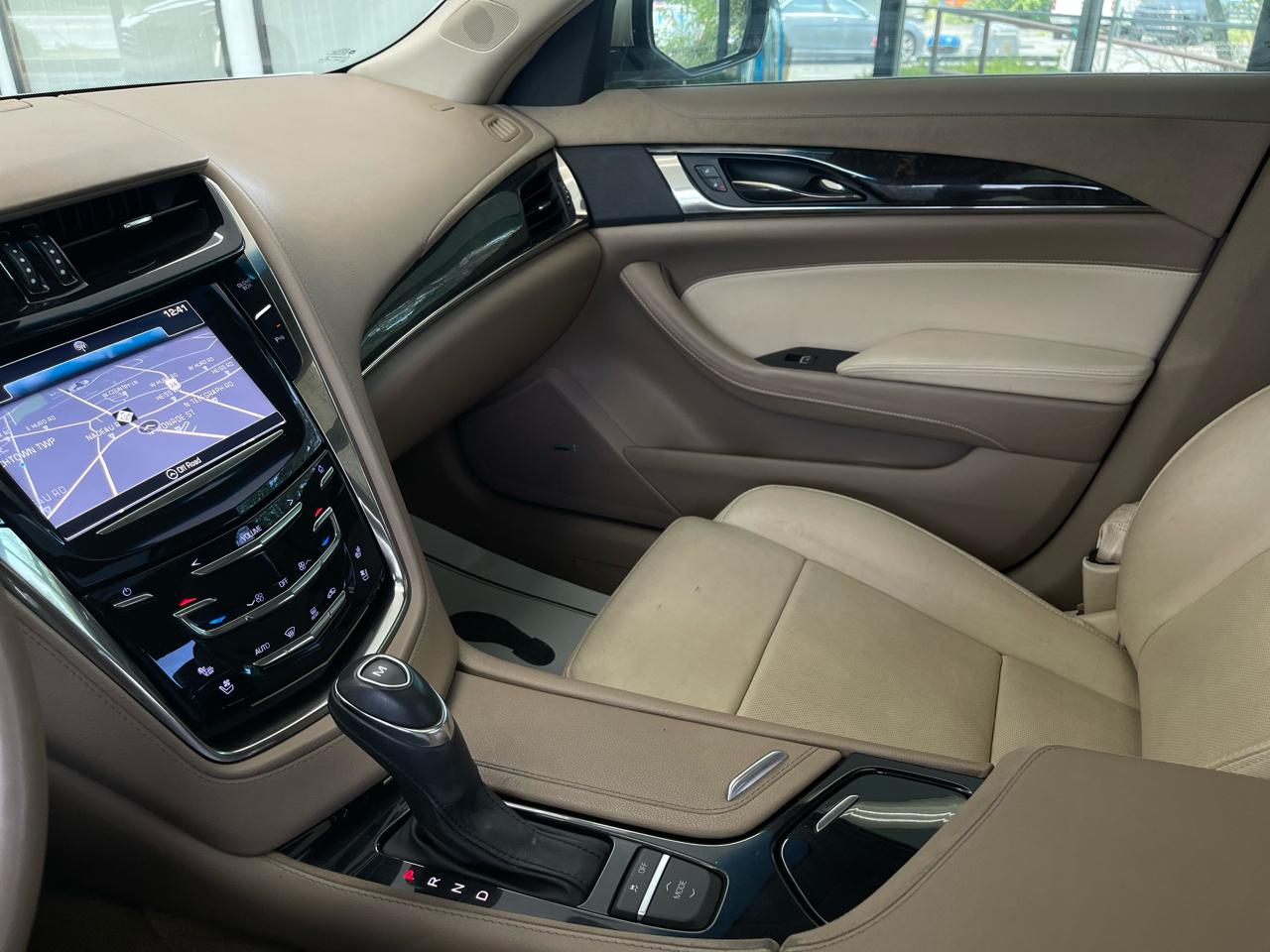 Cadillac CTS 2.0L Turbo Luxury AWD 2016